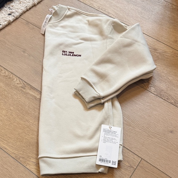 Lululemon. - Picture 1 of 2